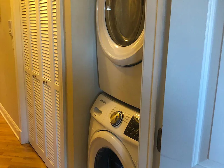 1852 W Armitage Ave #2 — Photo 9