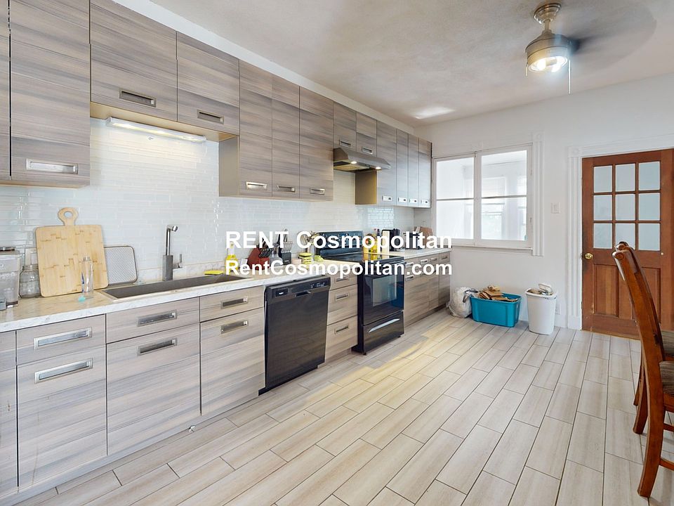 1st image of 39 Temple St #2