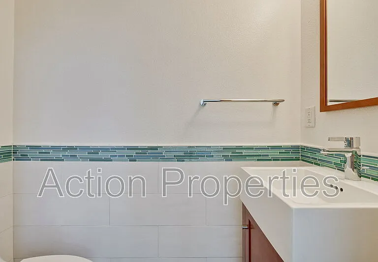 158 Holly Ct — Photo 39