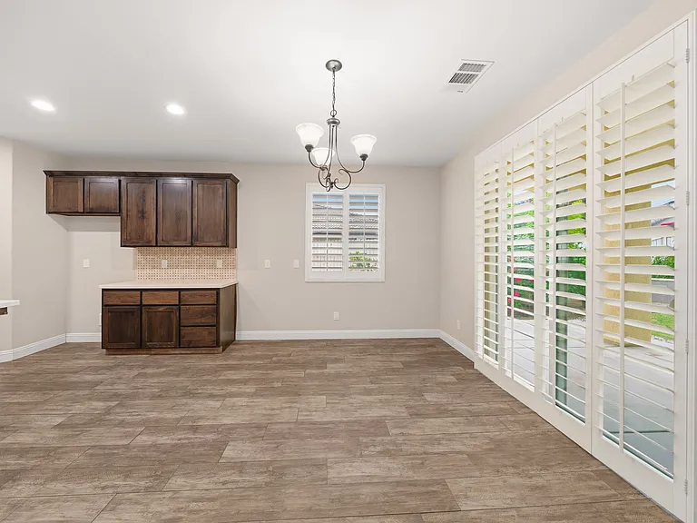 7303 Whiskey Creek Dr — Photo 17