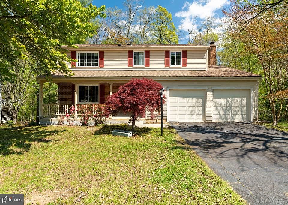1st image of 16047 Macedonia Dr