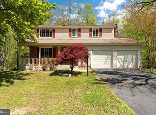 16047 Macedonia Dr, Woodbridge, VA