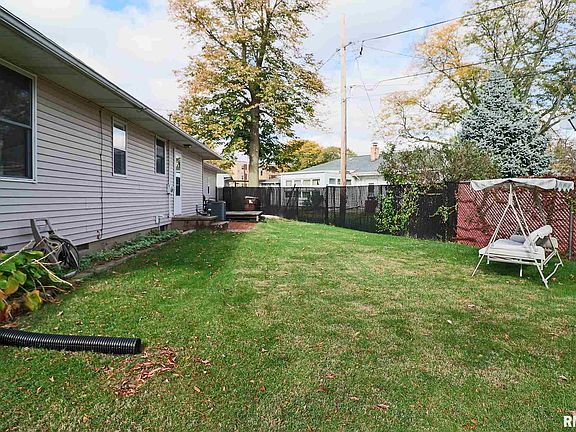 5th image of 4526 N Bournedale Dr