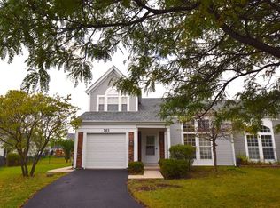 783 Trinity Ct, Carol Stream, IL 60188