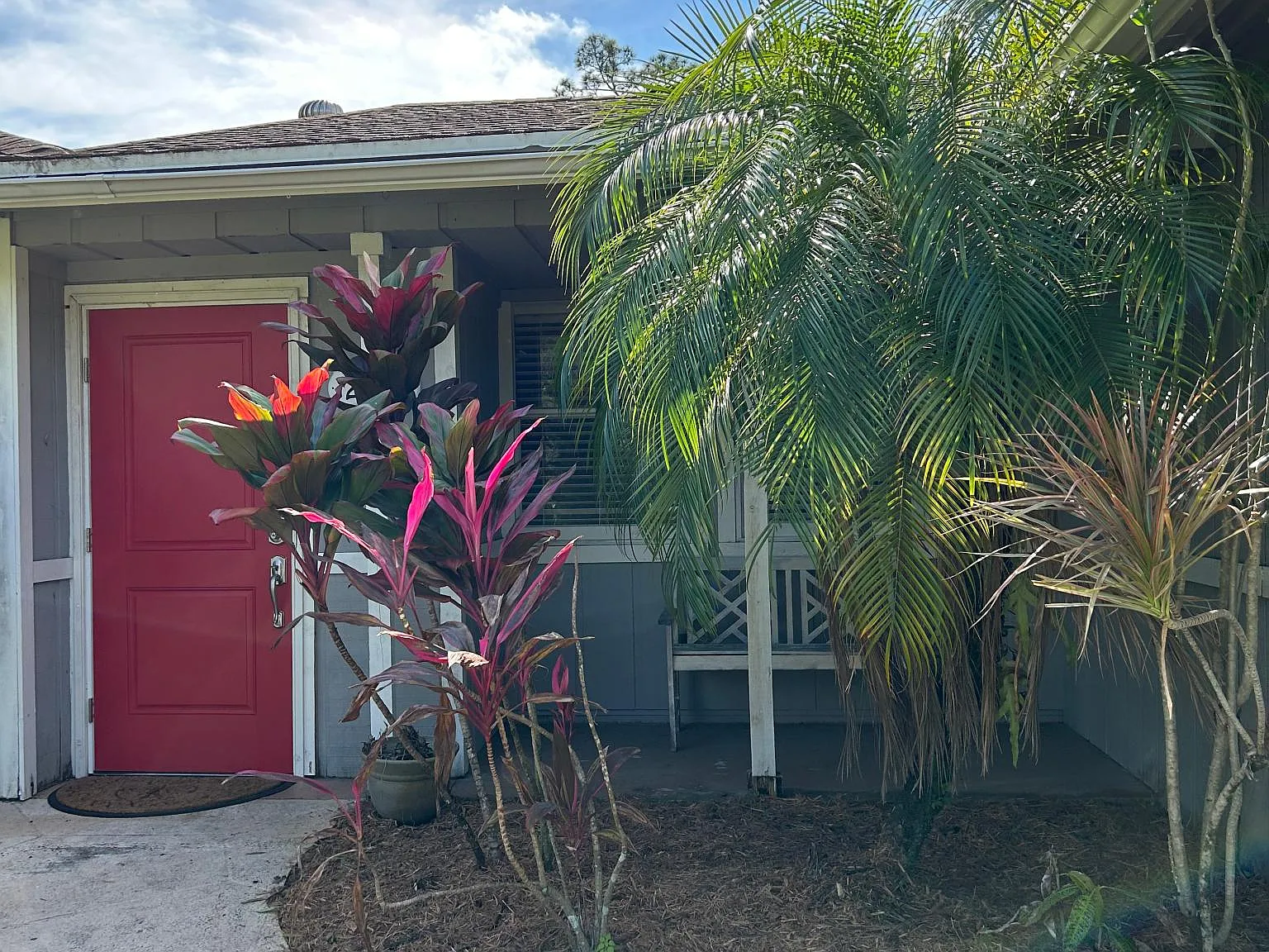 12070 Carriage Ln — Photo 2