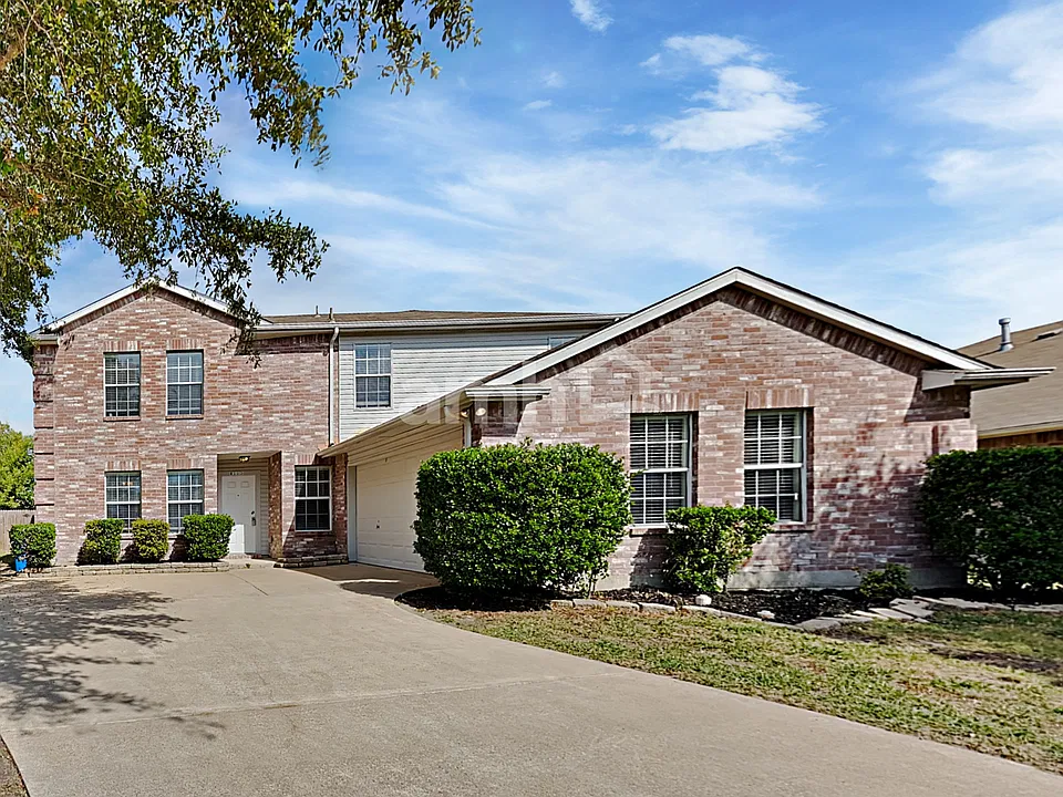 8113 Lake Haven Dr