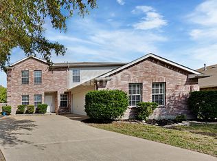 8113 Lake Haven Dr, Rowlett, TX 75088
