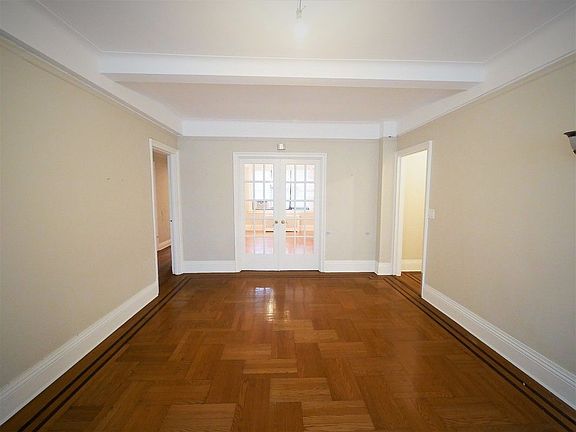 5th image of 235 W 76th St #11CC