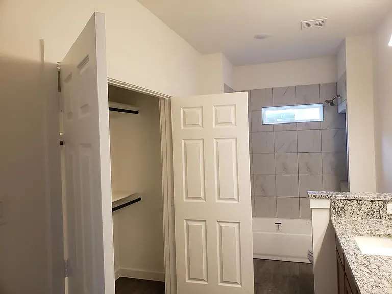 10501 Cedar Ct — Photo 12