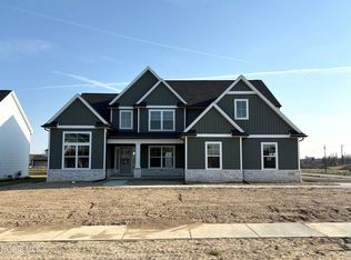 11 Hawthorne Xing, Perrysburg, OH 43551