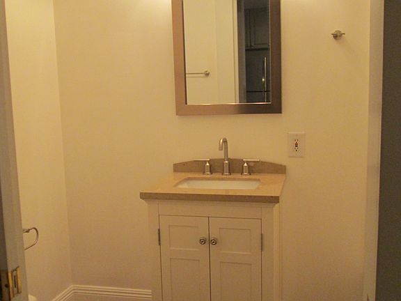 Bath #1 - Bathtub