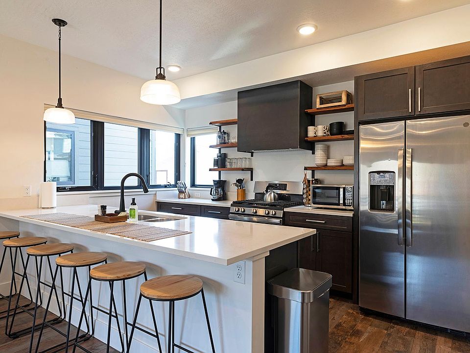 903 Charlo St A, Missoula, MT 59802 Zillow