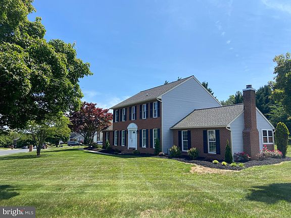 4th image of 1813 Hamlet Pl S