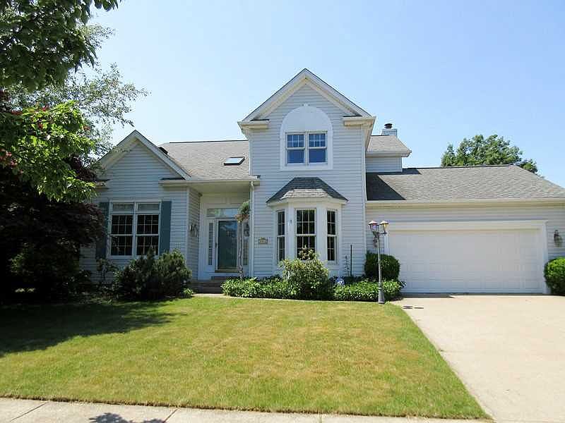 1st image of 1010 Brooks Bay Dr
