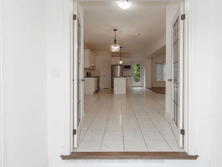 14 Braeside Cres — Photo 3