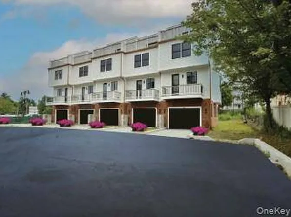 46 Andrews Ln #46, Sleepy Hollow, NY 10591