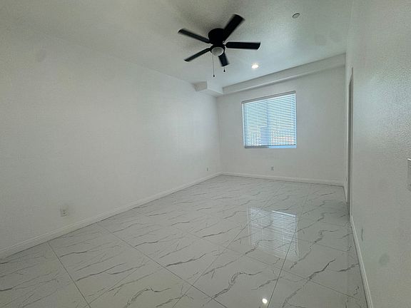 4th image of 16220 Arrow Blvd #2-311
