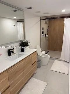 2625 Collins Ave #1110 — Photo 4