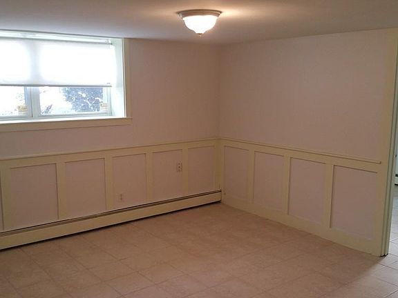 3rd image of 200 Newbury Ave APT 1