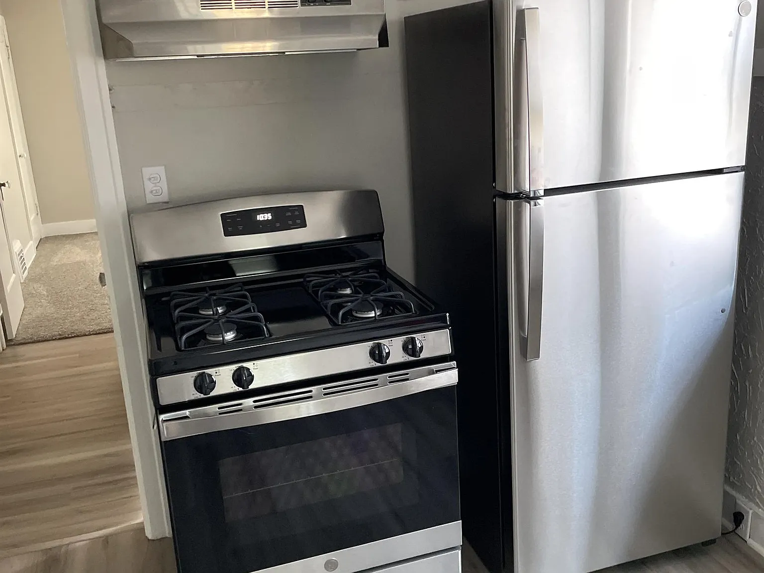 3 bed, 1.0 bath, 1391 sqft, $1,425 — Photo 3