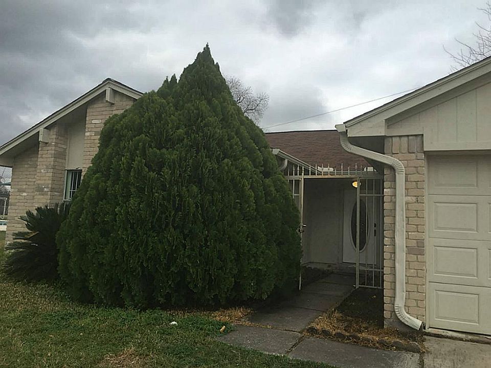 1st image of 3218 Edgecreek Dr