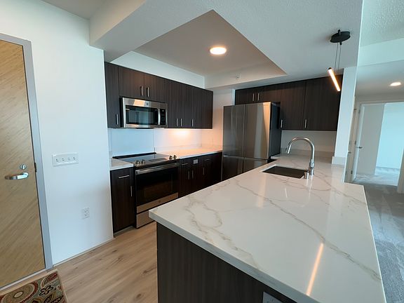 2nd image of 615 Keawe St #2008