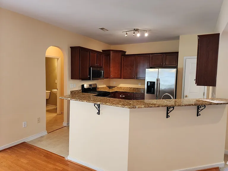 2602 Water Race Ct — Photo 2