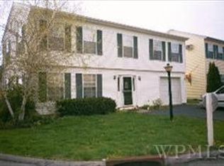 9 Taconic St, Poughkeepsie, NY 12603