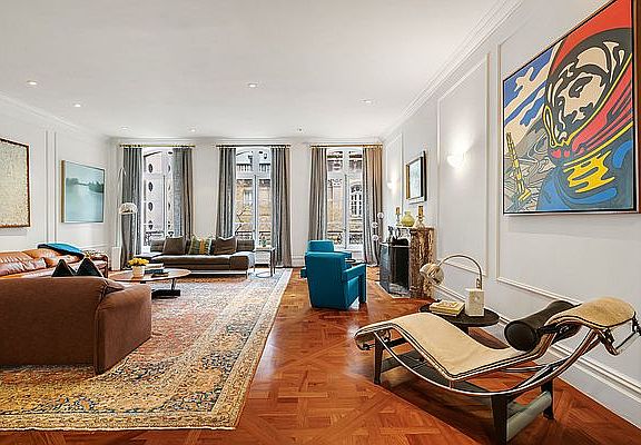 5th image of 10 E 62nd St #3/4
