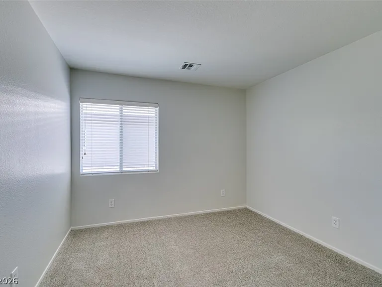 6779 Windingwood St — Photo 25