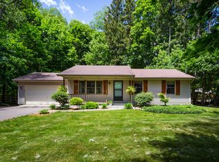 8173 Gull Rd, Richland, MI 49083