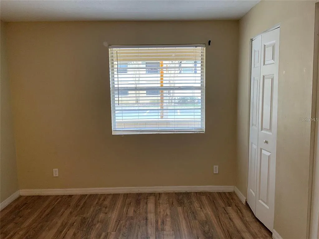 2 bed, 2.0 bath, 918 sqft, $1,450 — Photo 3
