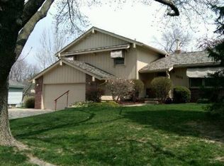 3615 S 96th St, Omaha, NE 68124