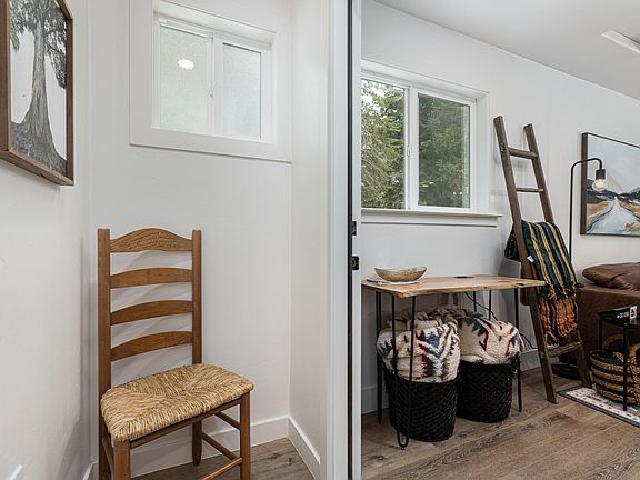 5th image of 42145 Tollhouse Road