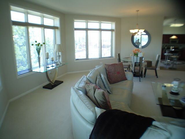 1st image of 1 S Lincoln Ave APT 404