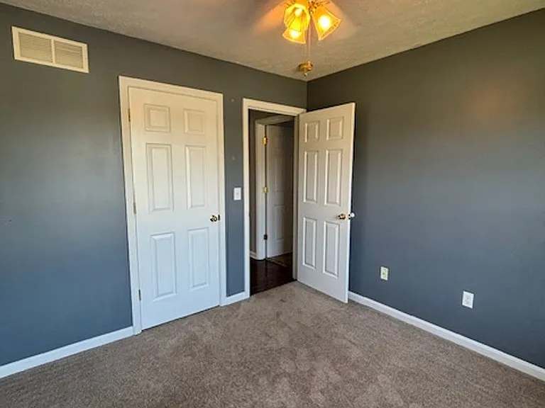 210 Scarlet Ave — Photo 15