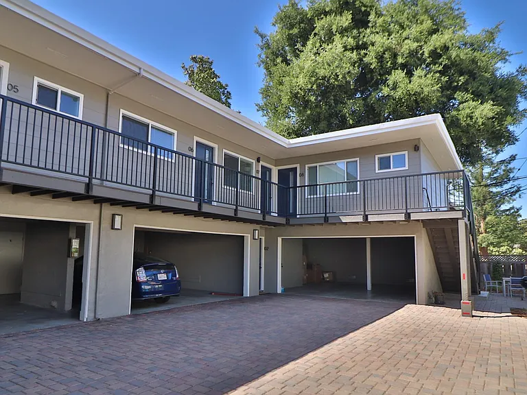 690 Coleman Ave #2 — Photo 10