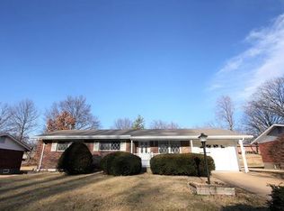 835 Ricewood Dr, Saint Louis, MO 63129