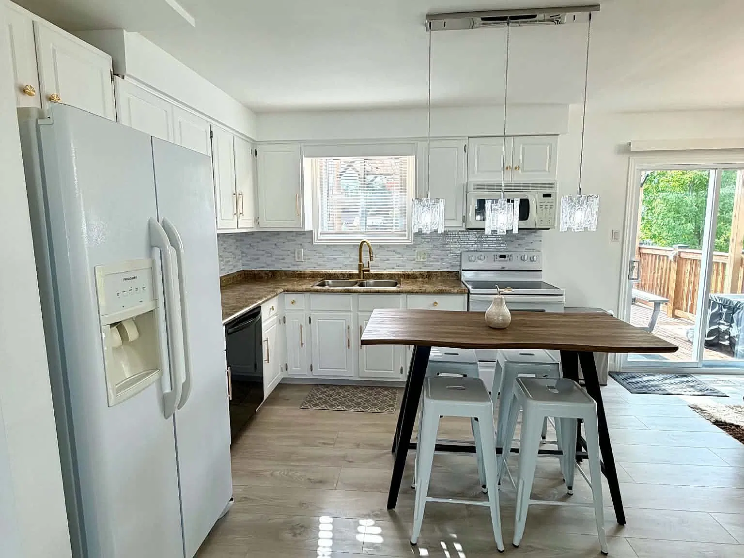 3 bed, $2,800 — Photo 3