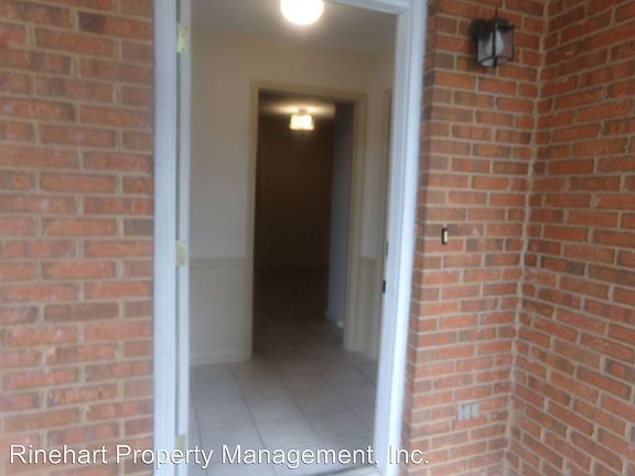 3rd image of 846 Iredell St