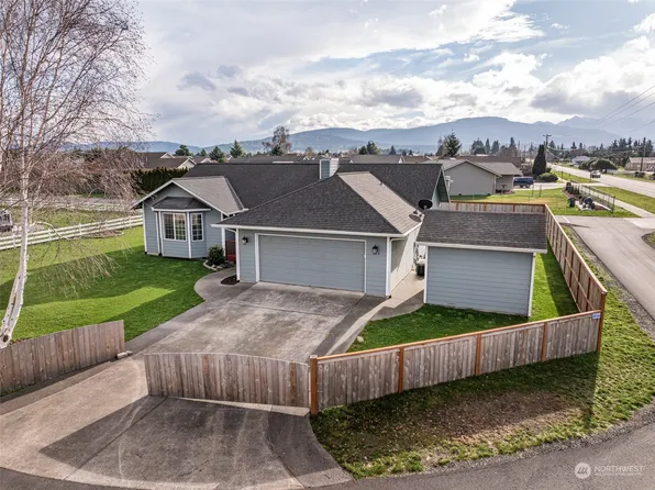 11 Covington Court, Sequim, WA 98382