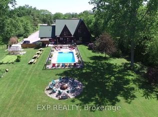 1258 County Road 22 Rd, Windsor, ON N8L0H6