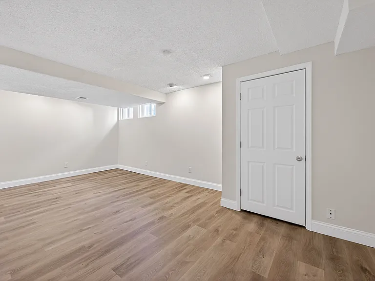 1447 Pepperdine Ct — Photo 32