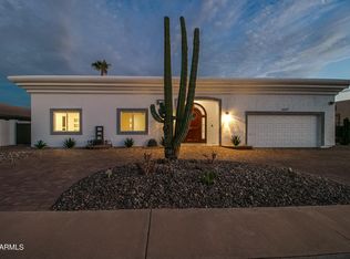 14017 N Whispering Lake Dr, Sun City, AZ 85351