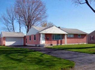 6027 Wallace Ave, Newfane, NY