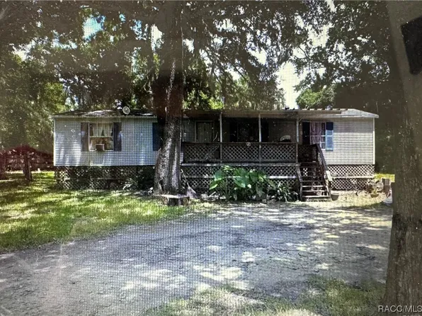 5591 SE 195th Pl, Inglis, FL 34449