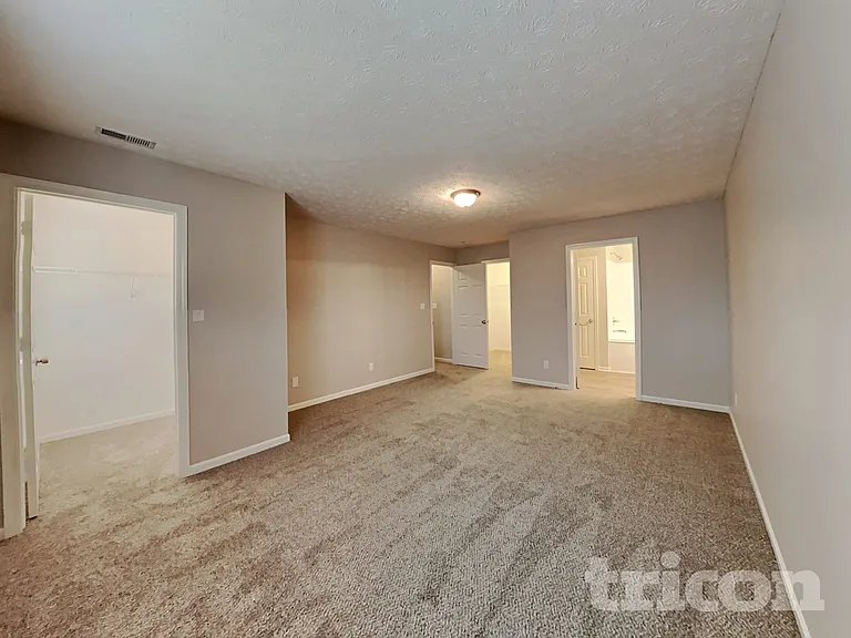 6804 Smithfield Blvd — Photo 8