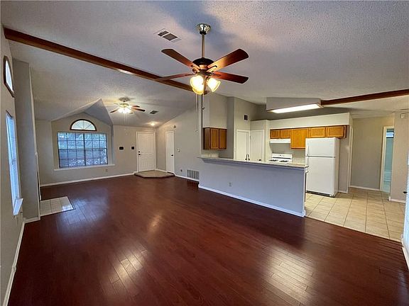 5th image of 7007 Riverton Dr