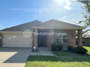 1532 Woodlake Dr, Waxahachie, TX 75165