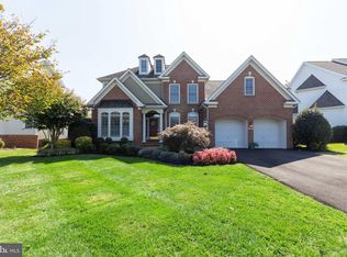 15633 Turtle Point Dr, Gainesville, VA 20155